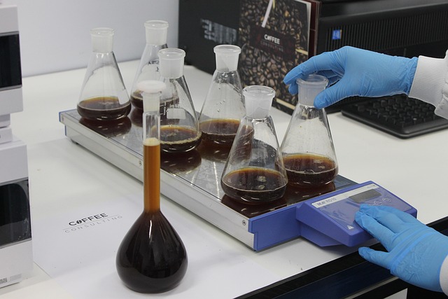 深入分析ZF-20 雙-(2-二甲氨基乙基)醚對(duì)泡沫泡孔結(jié)構(gòu)均勻性的影響